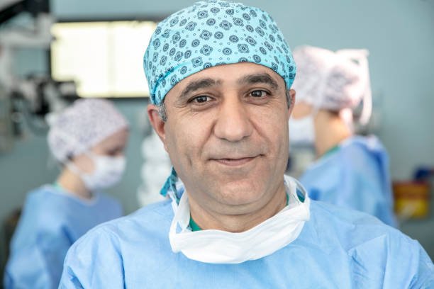 Mina Iskaros: Pioneering Excellence in Surgery and Medical Research